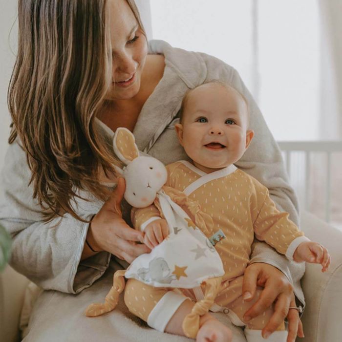 BUNNIES BY THE BAY TEETHER: LITTLE STAR BUNNY KNOTTY FRIEND