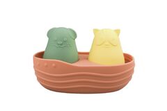 SILICONE BATH BOAT AND ANIMAL SQUIRTER