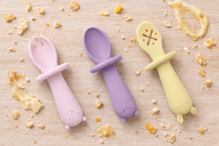 SILICONE ANIMAL SENSORY SPOONS-PINK YELLOW