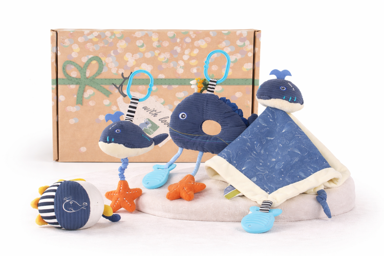 SNUGGLE BUDDY SPLASHY WHALE PLUSH GIFT SET – 4 PIECE