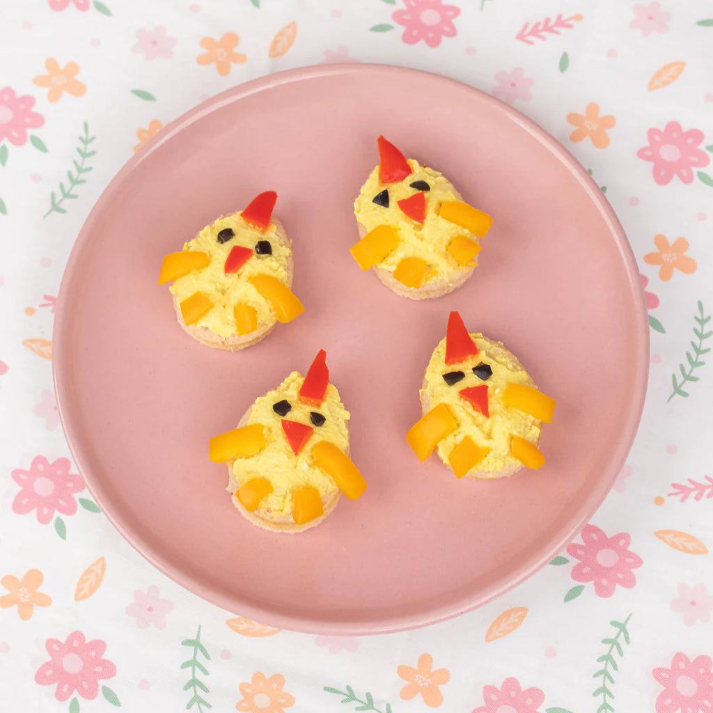 Lunch Punch Easter Sandwich Cutter & Bento Set