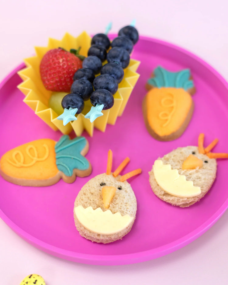 Lunch Punch Easter Sandwich Cutter & Bento Set