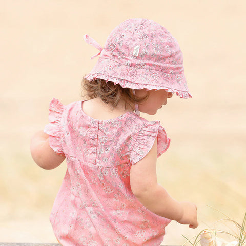 Toshi Bell Hat Eva Blossom