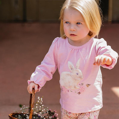 BEBE FLOSSY BUNNY TEE