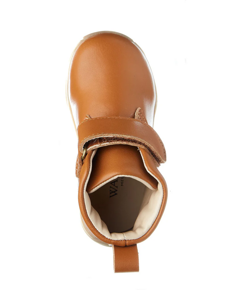 WALNUT ROVER LEATHER STRAP BOOT - TAN