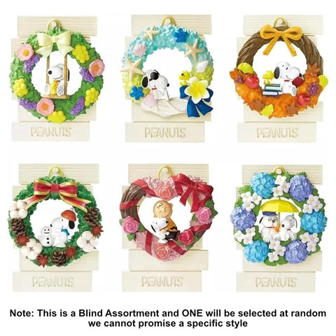 Re-Ment Peanuts Snoopy Wreath Collection Mini Figure Blind Box