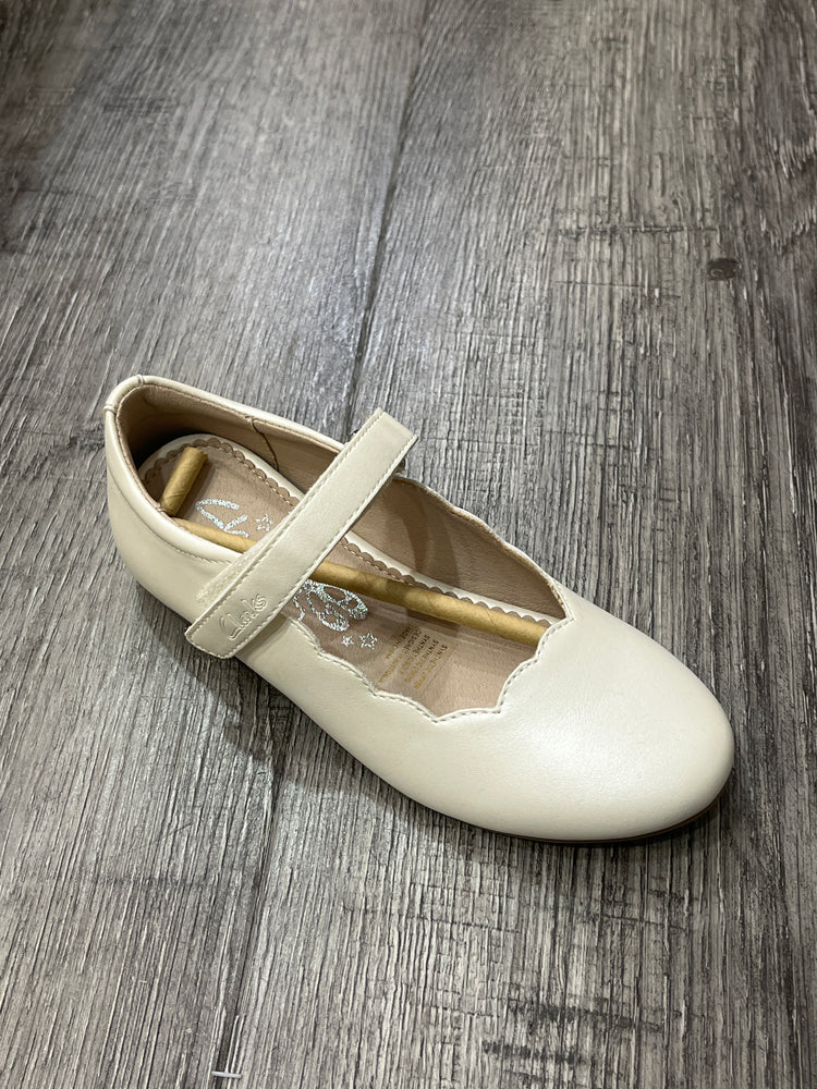 CLARKS AUDREY II WHITE PEARL