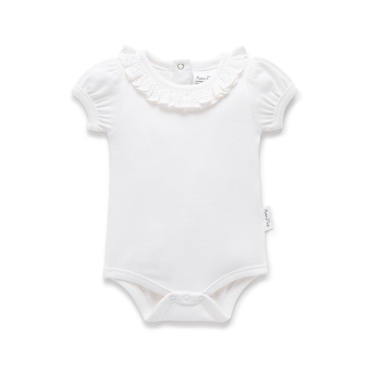 Aster&Oak WHITE RUFFLE PUFF ONESIE