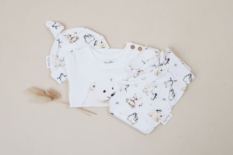 Aster&Oak POLAR FRIENDS 5  PIECE GIFT SET