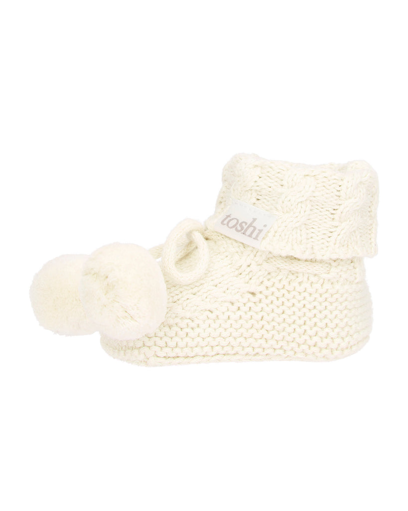 Toshi Organic Booties Yummy  Cream