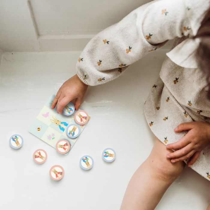 BEATRIX POTTER PETER RABBIT WOODEN TIC TAC TOE