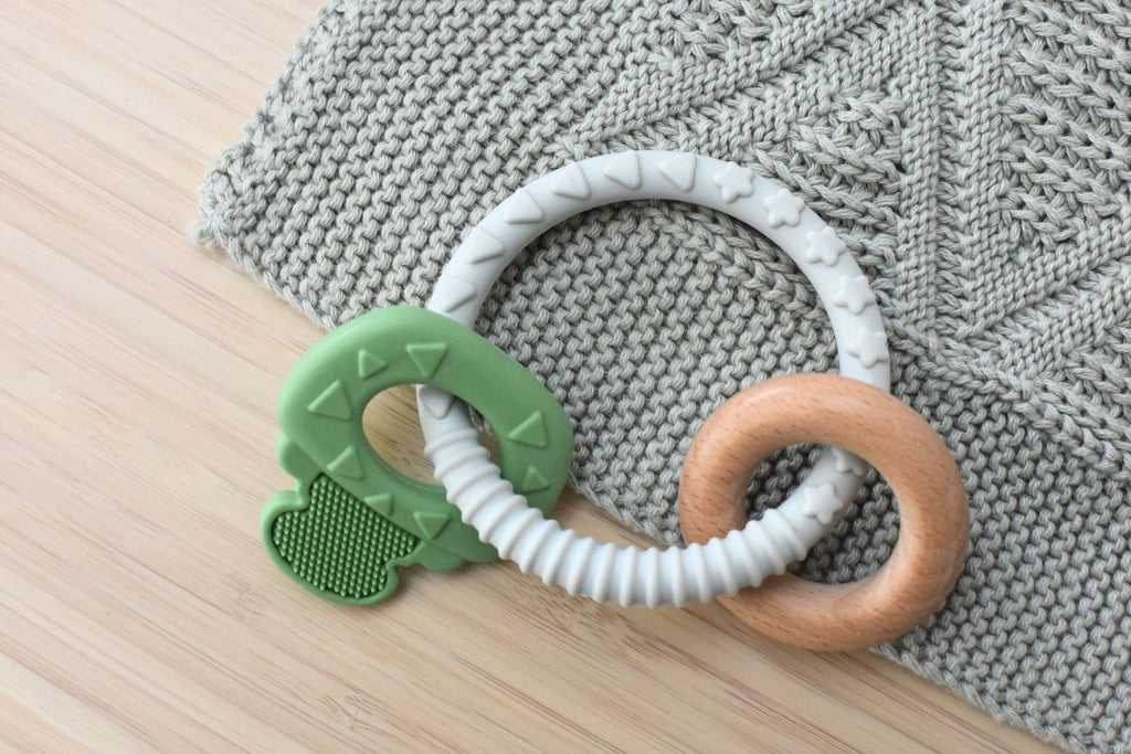 Koala Dream TEXTURED SILICONE KEY TEETHER-GREEN
