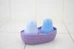 SILICONE PENGUINS BATH BOAT PURPLE
