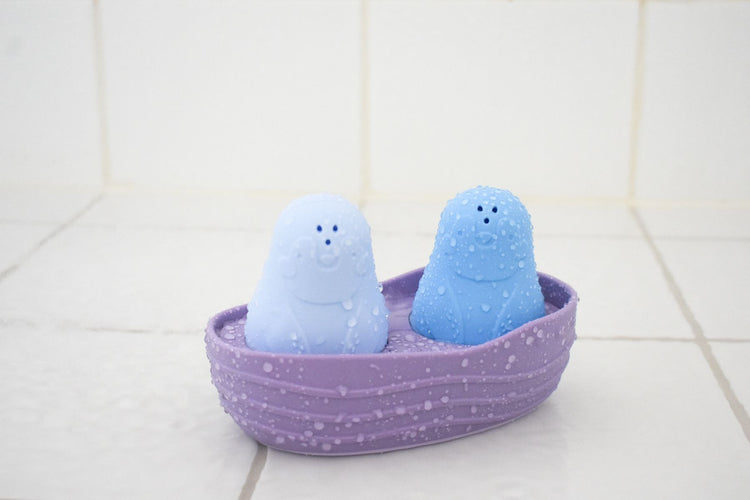SILICONE PENGUINS BATH BOAT PURPLE