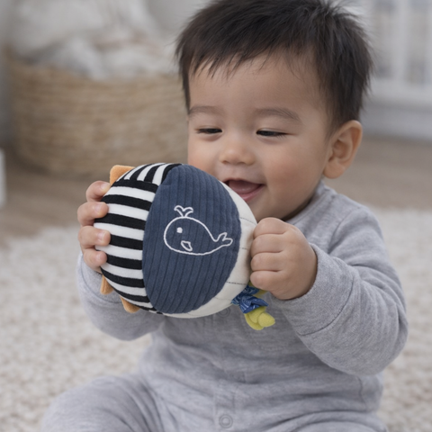 SNUGGLE BUDDY SPLASHY WHALE PLUSH GIFT SET – 4 PIECE