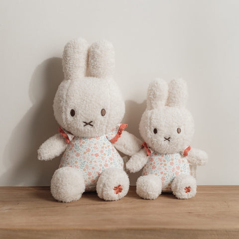 Miffy  LUCKY BLOSSOM SOFT TOY MEDIUM