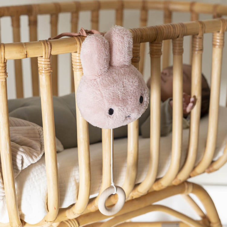 Miffy FLUFFY PINK MUSICAL PULLDOWN