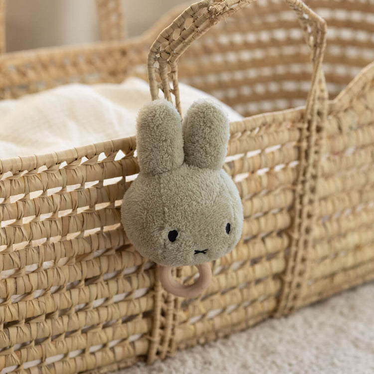 Miffy FLUFFY FLUFFY GREEN MUSICAL PULLDOWN Code: MF905
