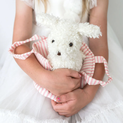 Alimrose Puppy in Carrier 'Marshmallow'
