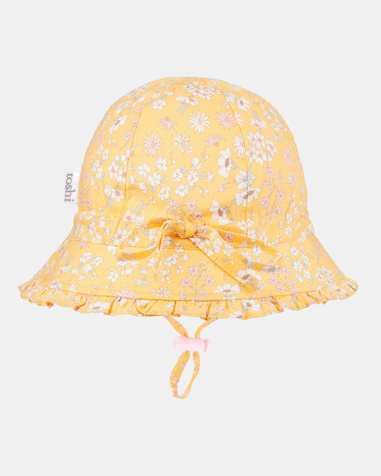 Toshi Bell Hat Eva Sunny