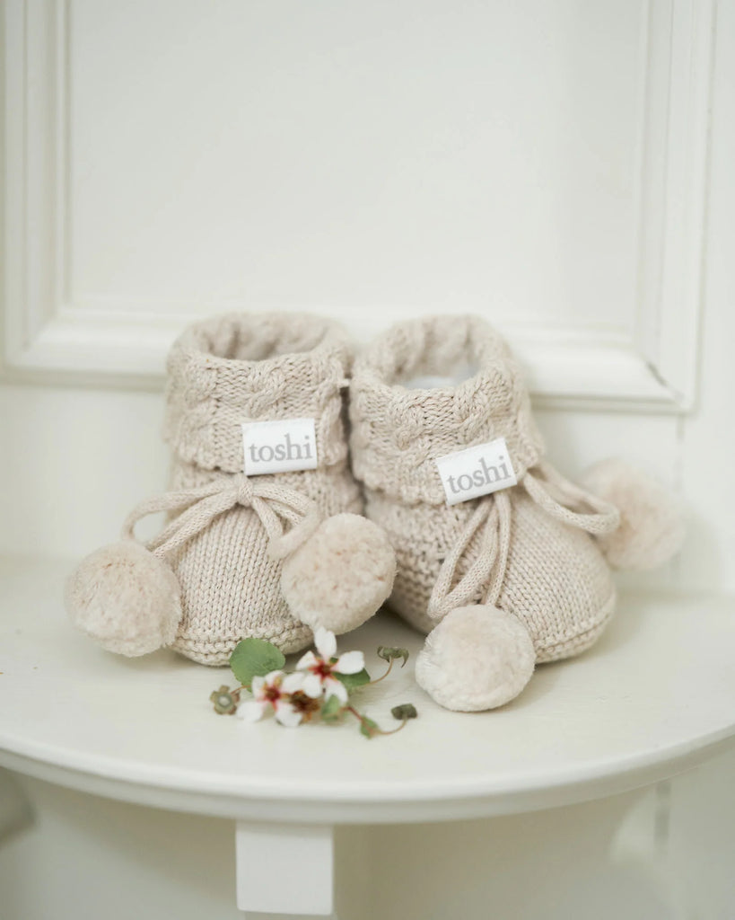 Toshi Organic Booties Yummy Oatmeal