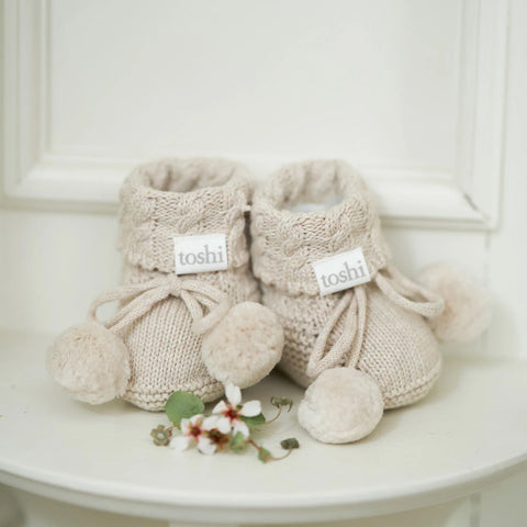 Toshi Organic Booties Yummy Oatmeal