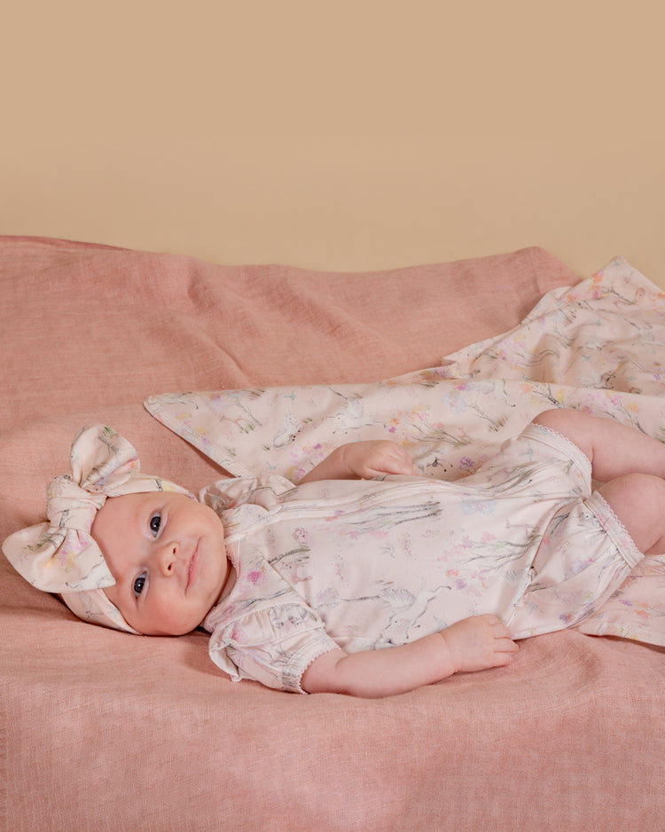BEBE FLORENCE PRINT SS ZIP ROMPER