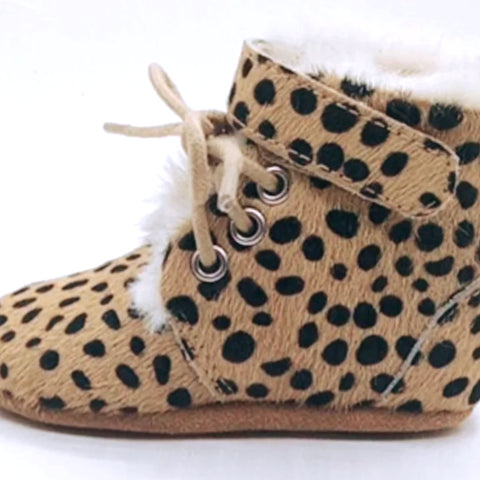 Bella & Ollie Leather Snuggle Boots - Leopard