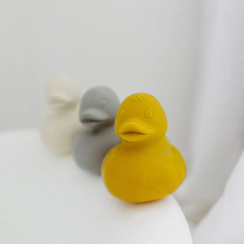 Oli&Carol Teerher Pepa the AppleSmall Ducks Monochrome Yellow
